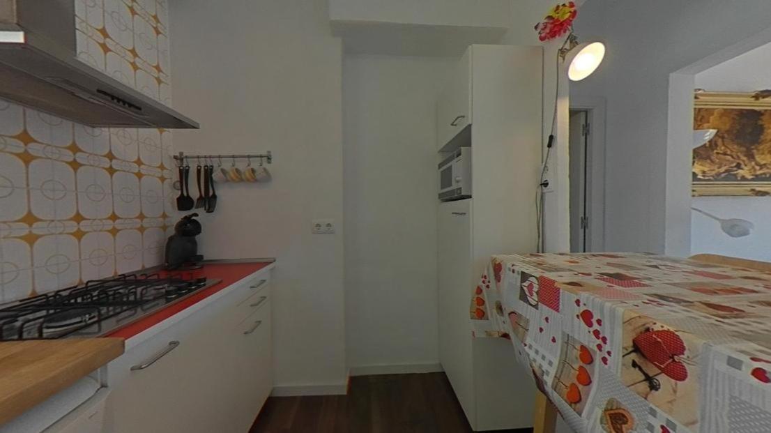 Near Clot & Sagrada Familia Apartment Барселона Екстериор снимка