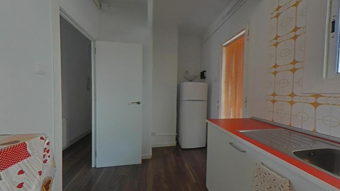 Near Clot & Sagrada Familia Apartment Барселона Екстериор снимка